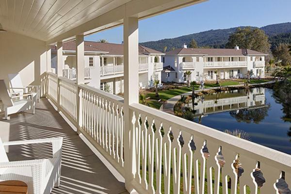 Indian Springs Resort & Spa Калистога Екстериор снимка